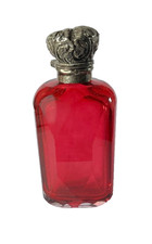 ANTIQUE SILVER TOP FACETED GLASS SCENT / PERFUME BOTTLE, 7 CMS TALL