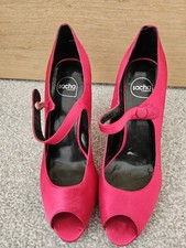 Pink Sacha high heels size 7