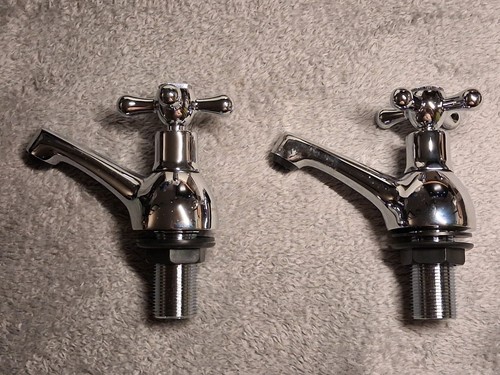 Swirl traditional chrome bath - traditional,