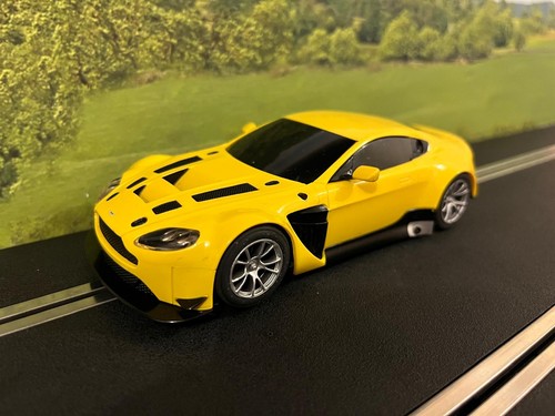 Scalextric yellow aston martin - yellow,