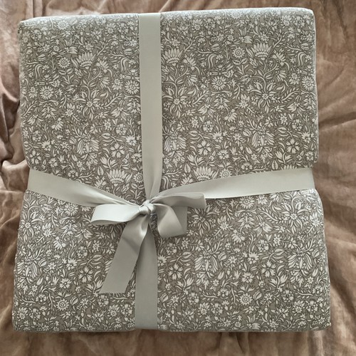 Marks spencer bedspread - &,