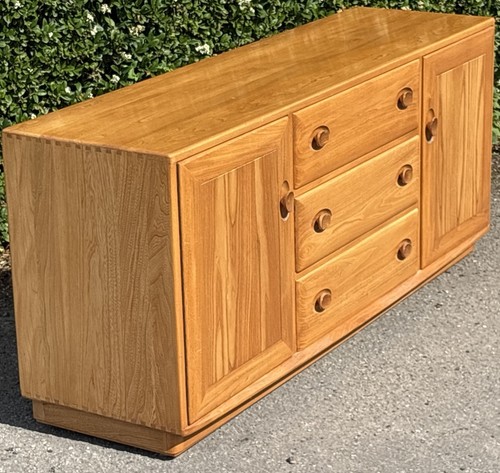 Fine modern retro style two - fine,