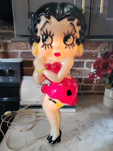 Betty boop light retro pin - boop,