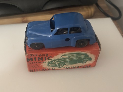 Triang minic plastic hillman - triang,