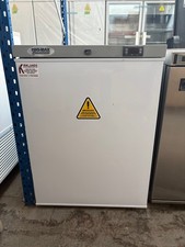 White Under Counter Fridge 145 Lt Temperature Warning Commercial Catering 1a