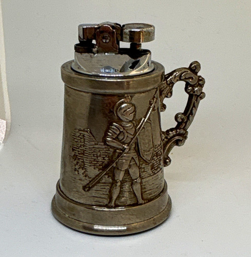 Metal tankard table - table, w/