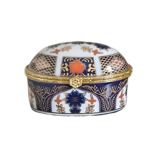 Porcelain imari pattern - porcelain,
