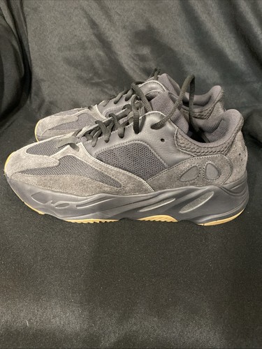 Adidas yeezy boost 700 - adidas,