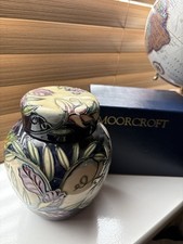Moorcroft Pottery  Ginger Jar