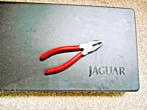 Jaguar tool kit pliers - tool,