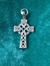 Sterling silver Celtic cross pendant stamped 925.
