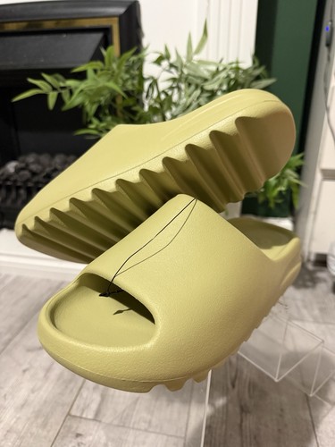 Adidas yeezy slide - adidas,