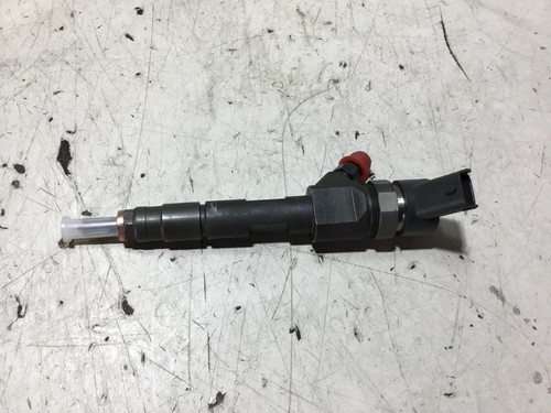 8200389369 injector for suzuki - 8200389369,