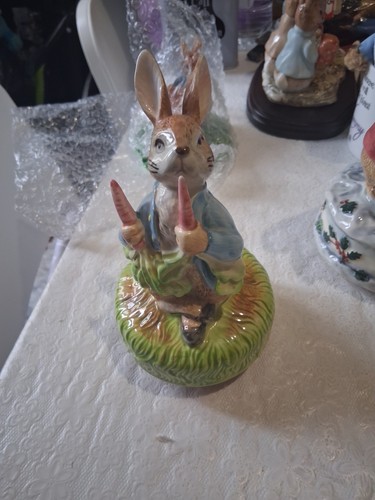 Musical peter rabbit vintage - musical,