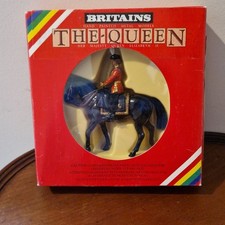 Britains her majesty - britains, queen