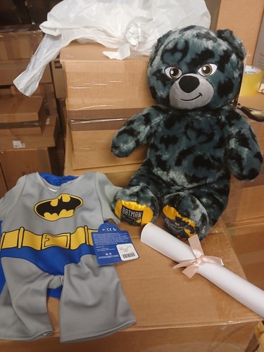 Build bear batman - build,