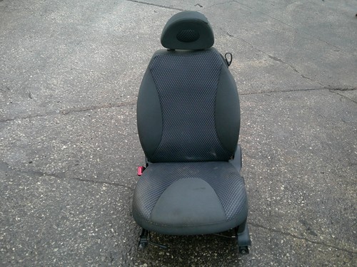 Nissan micra active seat - nissan,