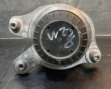 MERCEDES-BENZ E COUPE C238 E 220D RIGHT SIDE ENGINE MOUNT A2382400300