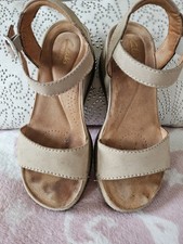 Clarks Kassanda Lily Sandals