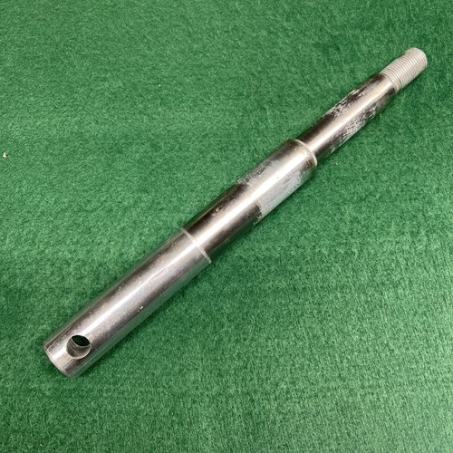 Bsa front wheel spindle with - spindle,
