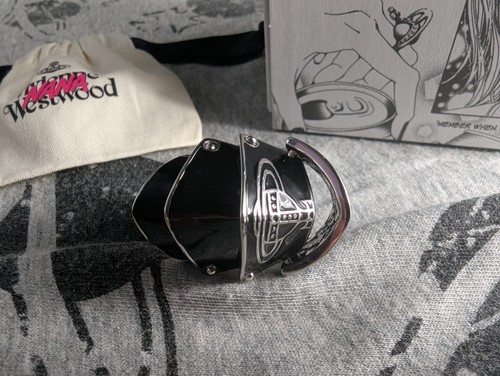 Vivienne westwood nana - vivienne, x