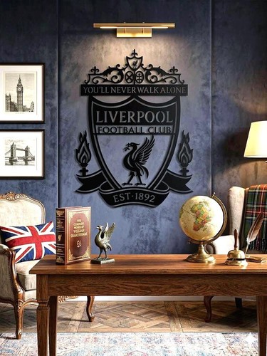 Liverpool metal wall - fc,