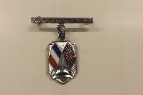 Military cap badge entente - military,