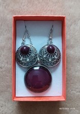 Necklace Earring Set Maroon