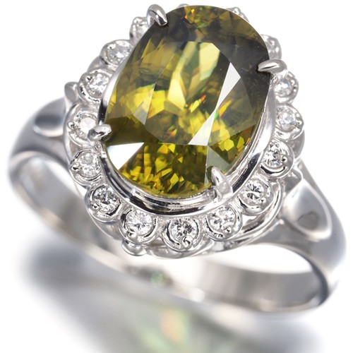 Sphene 02ct diamond 13ct - diamond, 0.13ct