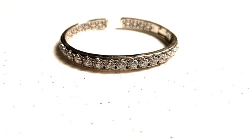 Tacori diamonique hinged - ,