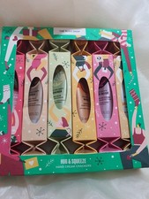 The Body Shop Hug And Squeeze