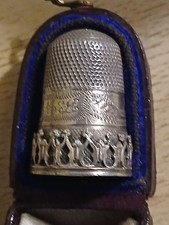 Antique Thimble  in Leather