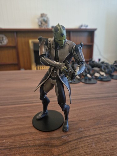 Big fish toys mass effect - toys,