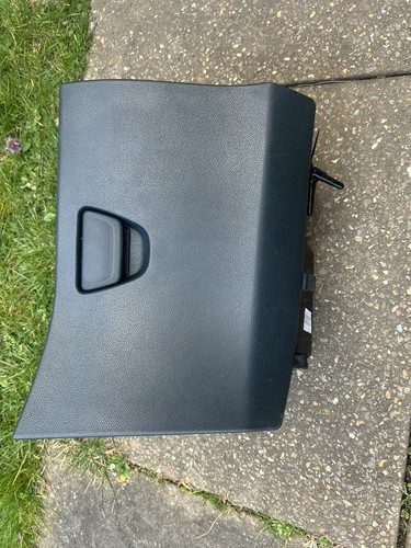 Ford fiesta zetec - fiesta, glove