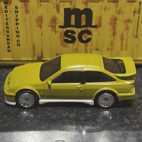 Hot wheels ford - hot,