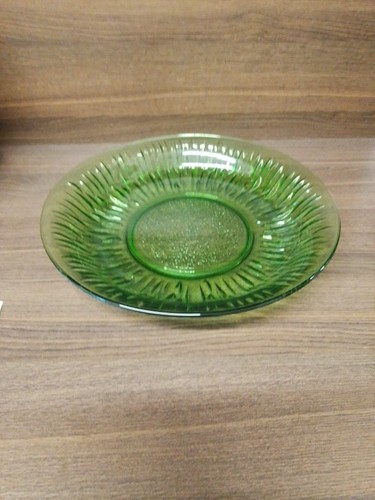 Green glass dish - dish/bowl,
