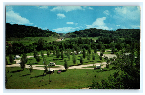 Postcard decorah campground - ia,