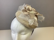 Stunning Fascinator Beige Taupe Mushroom Wedding Ladies Day Mother of Bride WA