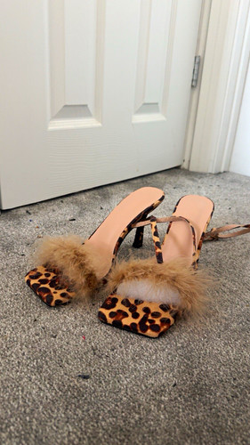 Women leopard animal - leopard,