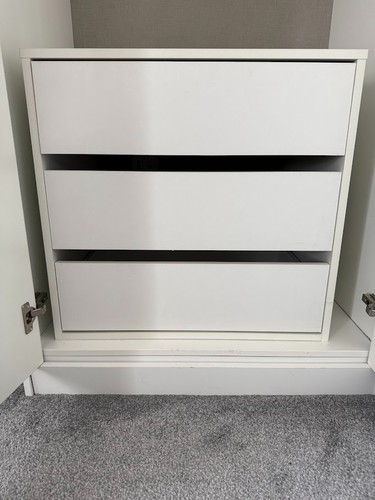 White internal chest - chest, of
