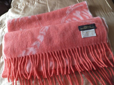 Beautiful lambswool ladies' scarf - Falling Feather by Highgrove  - soft coral