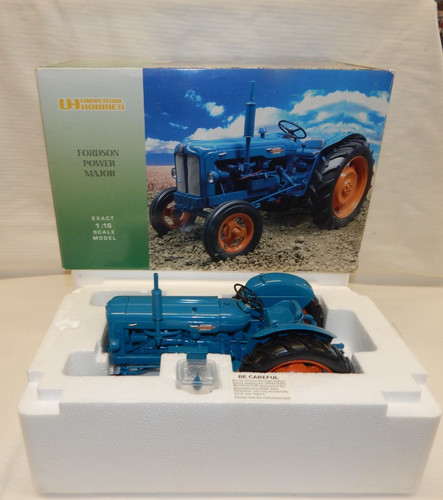Universal hobbies fordson - universal,