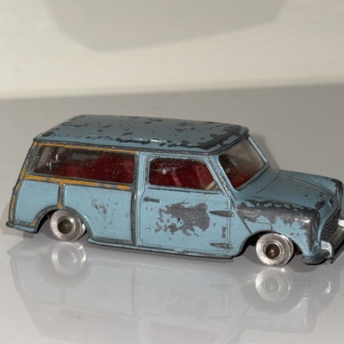 Vintage dinky toys 199 - toys, austin