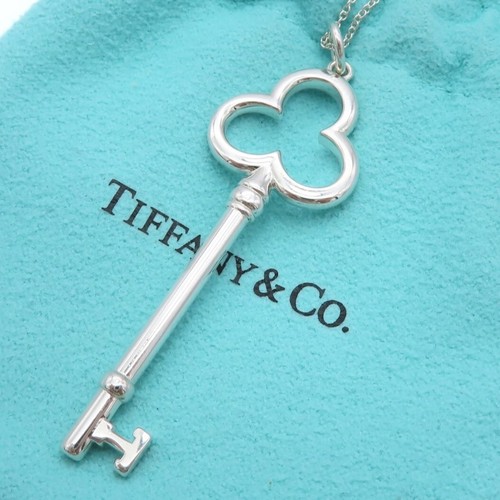 Tiffany keys large clover - &, co
