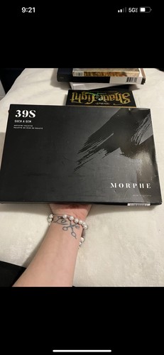 Morphe 39s such - a, gem