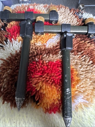 Pair unbranded two rod - pair, buzz
