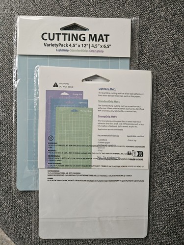 Cricut joy cuttiing mats - cuttiing, light