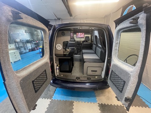 Dsg auto caddy - auto, vw