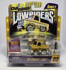 CAR TUNED LOWRIDERS SERIES 2