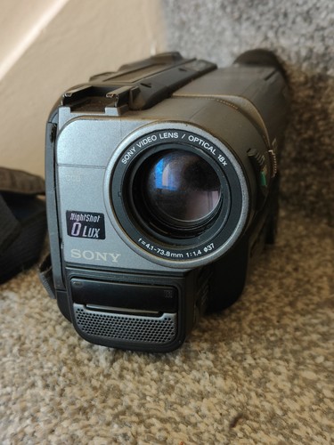 Sony handycam ccd tr640e - sony, ccd-tr640e
